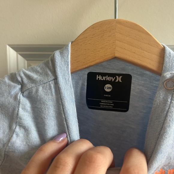 Hurley romper size 12 months - Picture 3 of 4